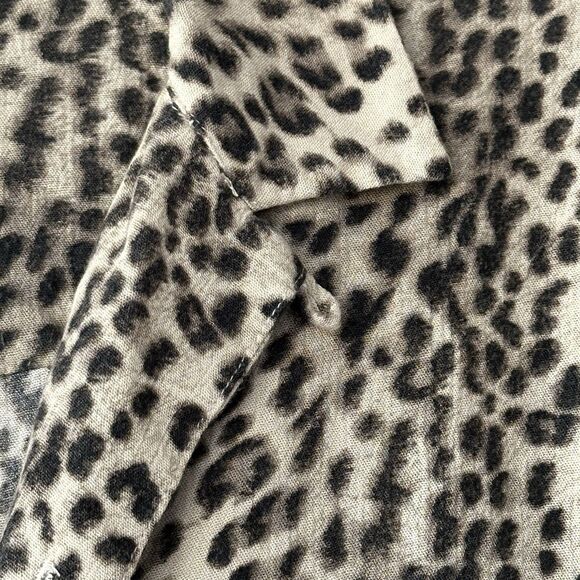 Pac Sun Leopard Print Shirt Short Sleeve Button Down Collar Size M - Picture 6 of 12